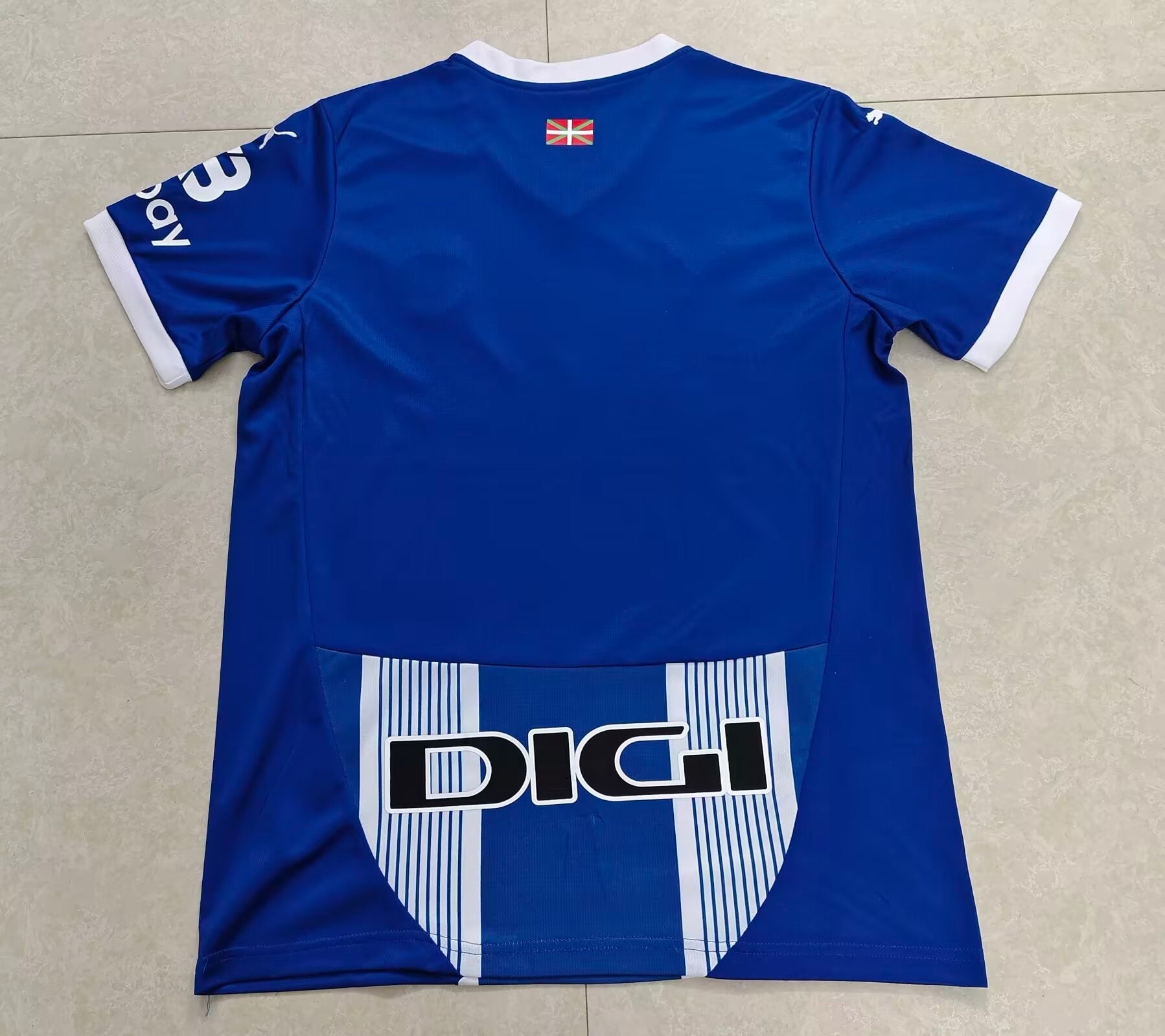 Camiseta del Deportivo Alavés 24/25