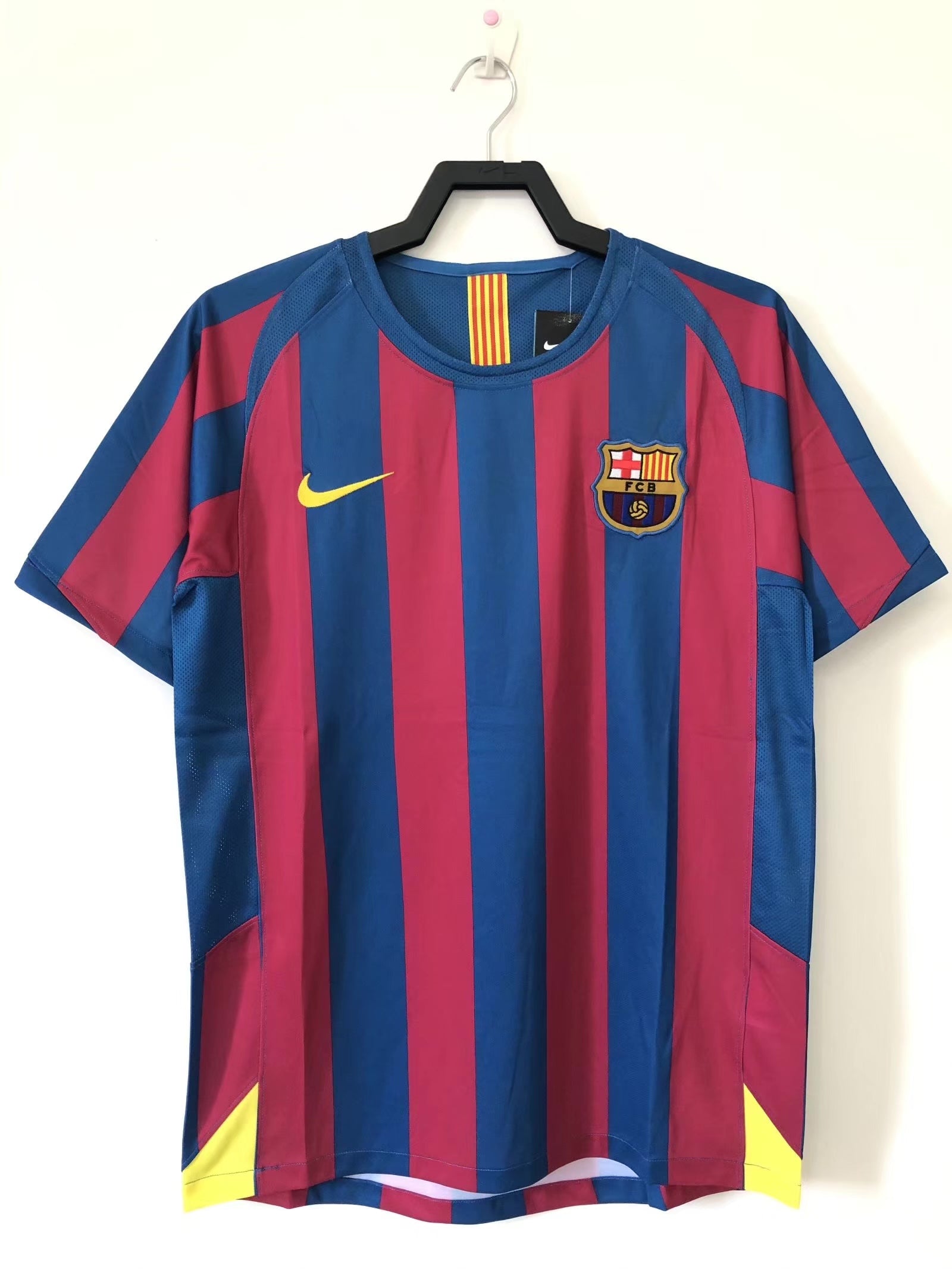 Camiseta retro Barcelona temporada 2005/2006