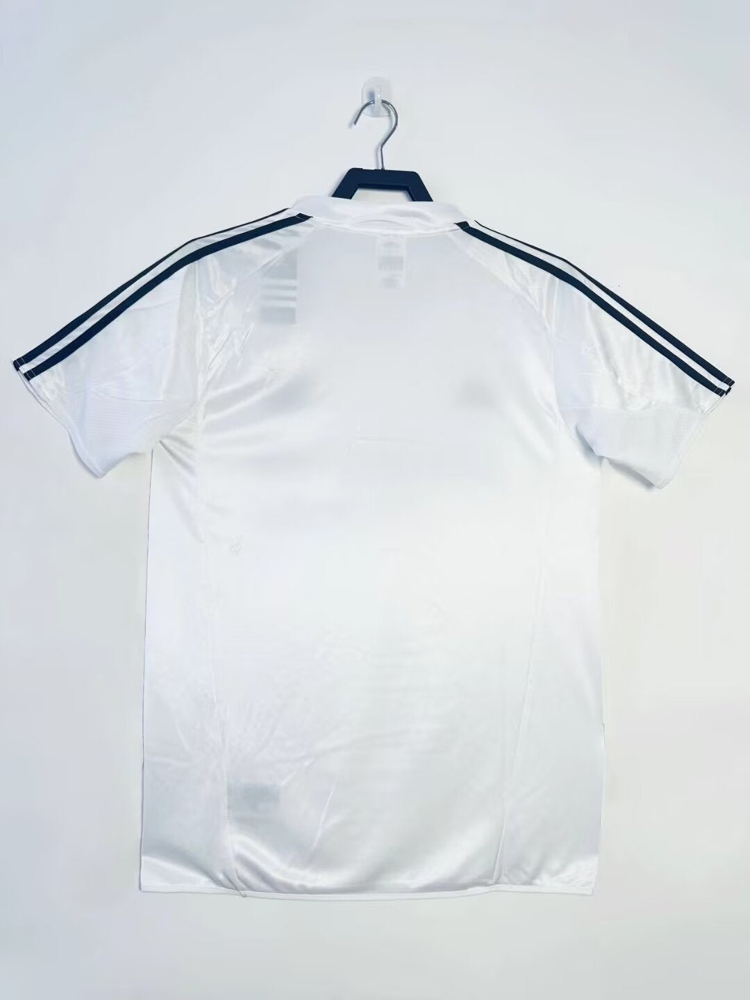 Camiseta retro real Madrid temporada 2004/2005