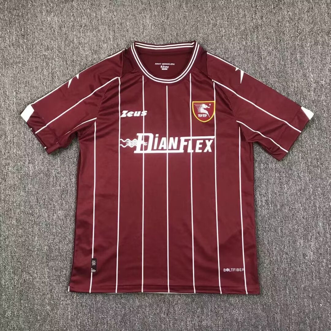 Camiseta del Salernitana 24/25