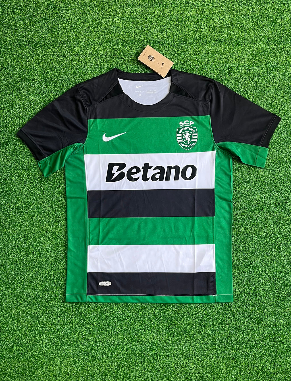 Camiseta visitante del Sporting de Lisboa temporada 2024